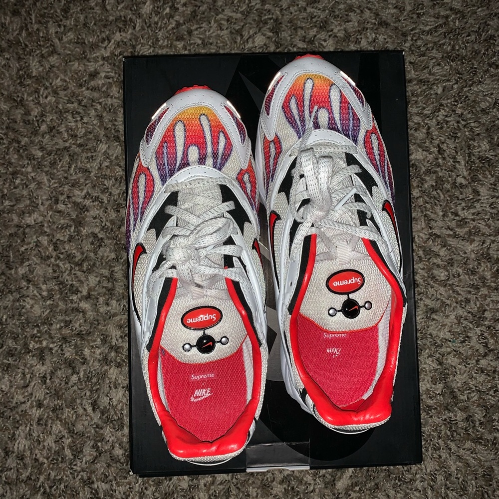 Supreme Nike